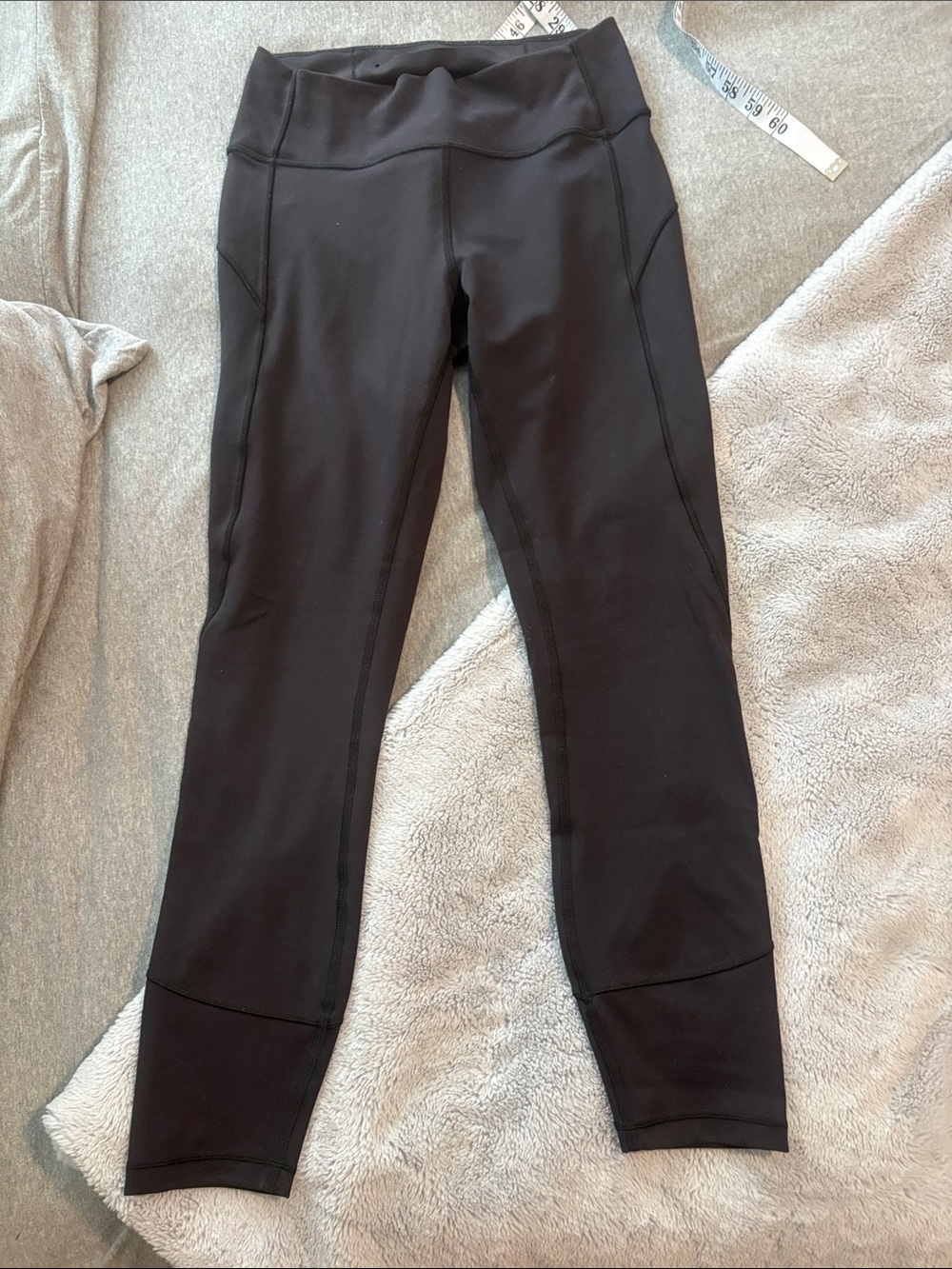 EUC lululemon athletica In Movement with Everlux Black Size 8 25”